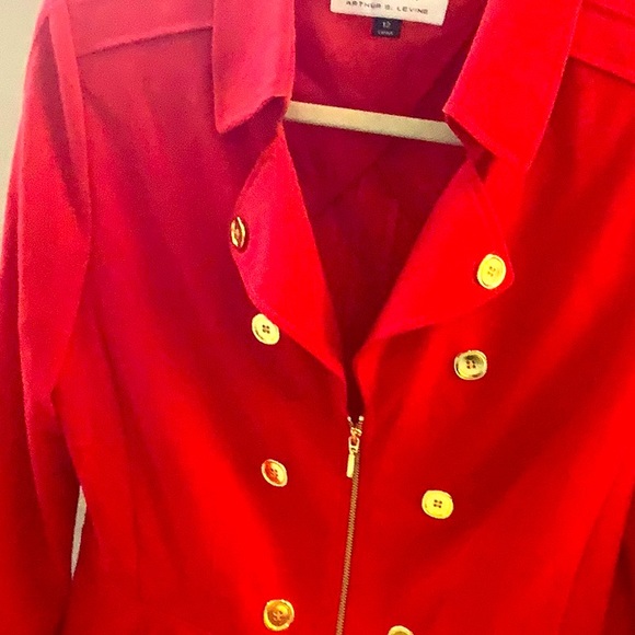 Ultra Smart Red ‘Arthur Levine for Tahari’ Jacket Dbl Breasted with Gold Buttons - Picture 3 of 14